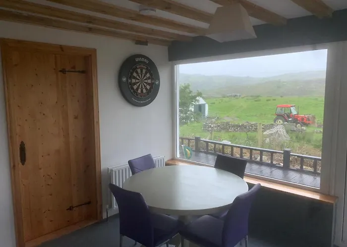 Beautiful Donegal Thatched Adderwal With Hot Tub Semesterbostad